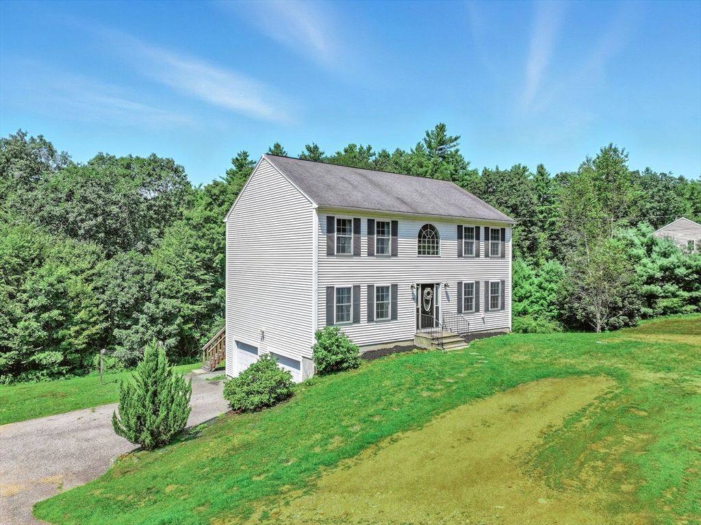 270 New Braintree Rd