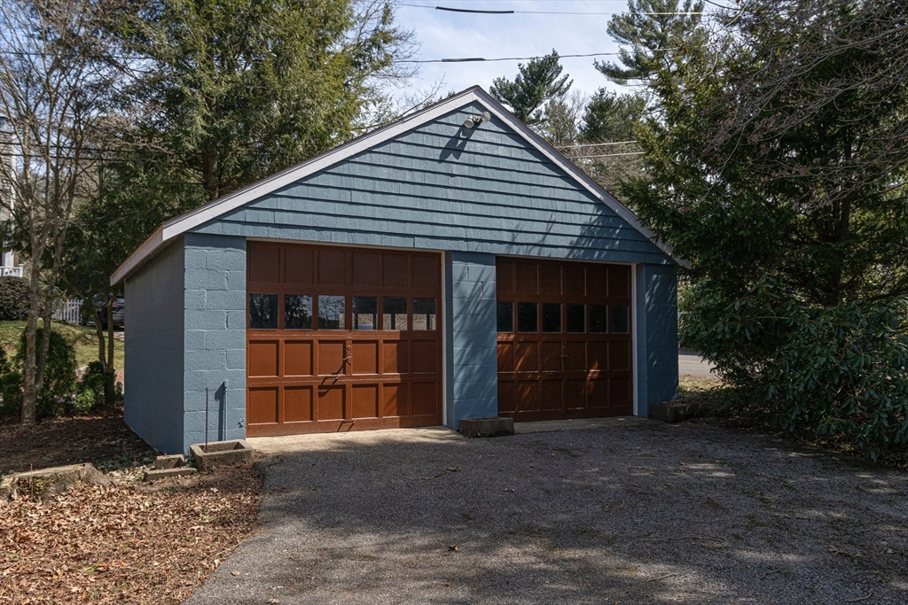 10 Glenwood Road