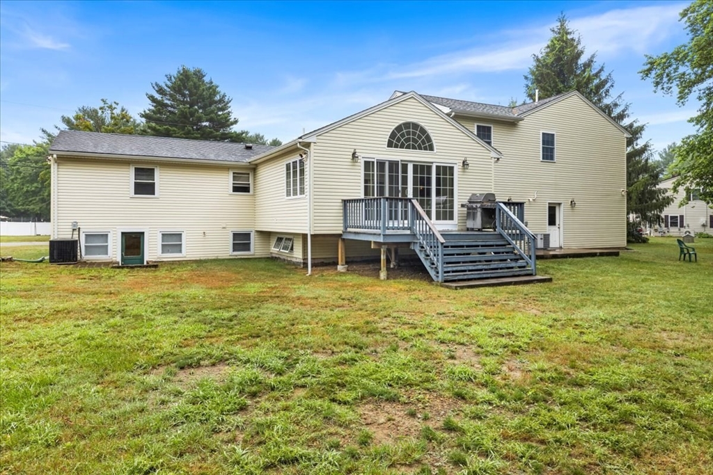 95 Tecumseh Dr