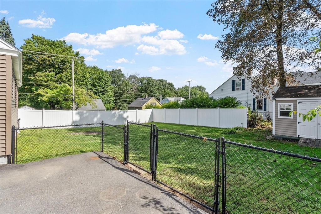 4 Maverick St, Fitchburg, MA Photo #30