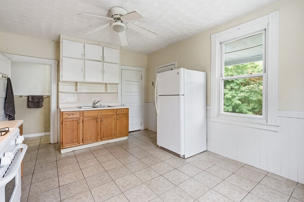 71-77 Acton St, Springfield, MA, 71-77 Acton St, Springfield, MA Photo #12
