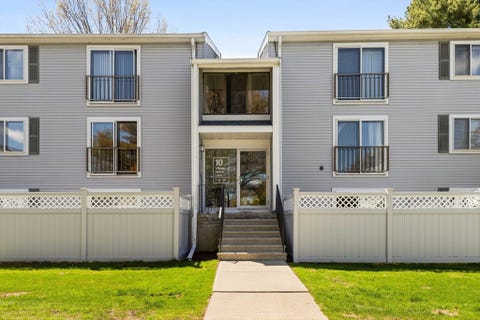 Photo of 10 Village Green Ln #19, Natick, MA 01760 (MLS # 73509064)