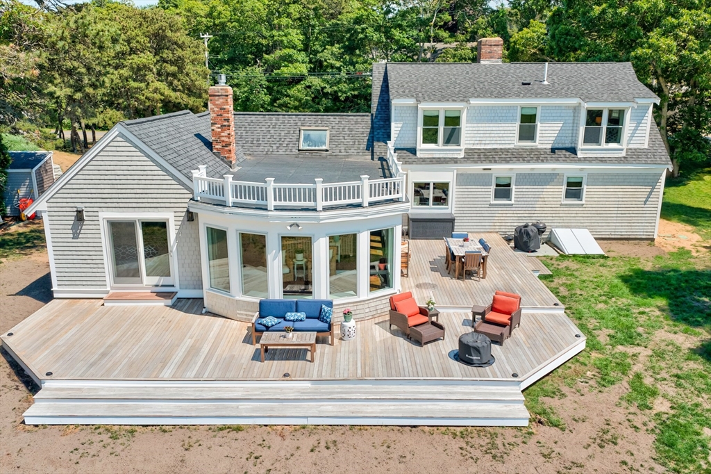 26 Hardings Beach Rd