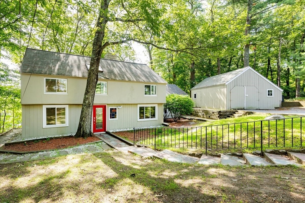 17 Boulder Rd.