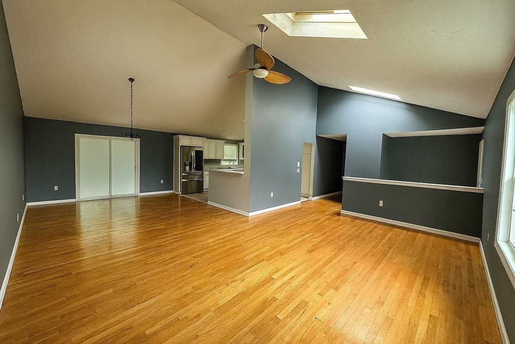 11 Lheureux Cir 11