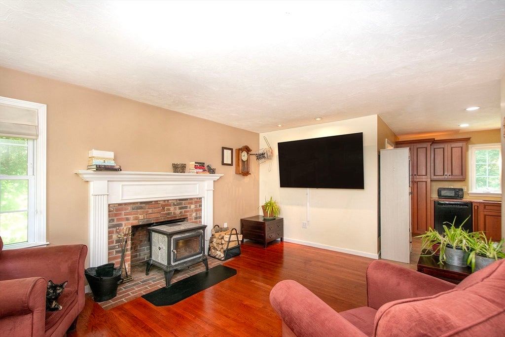 15 Hillside Lane, Bridgewater, MA, 15 Hillside Lane, Bridgewater, MA Photo #20