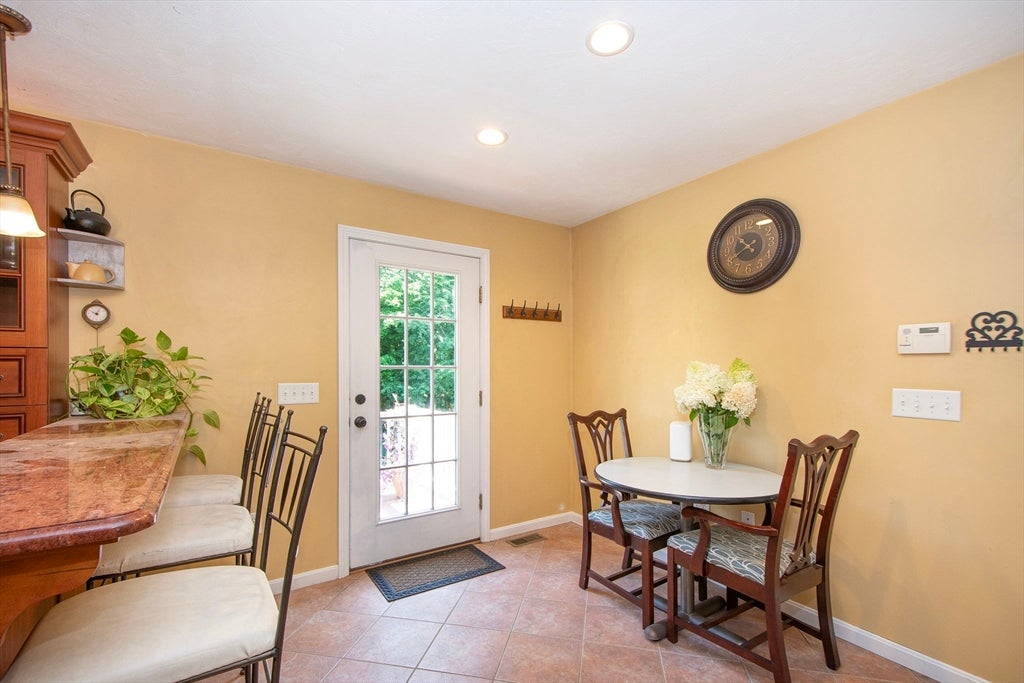 15 Hillside Lane, Bridgewater, MA, 15 Hillside Lane, Bridgewater, MA Photo #17