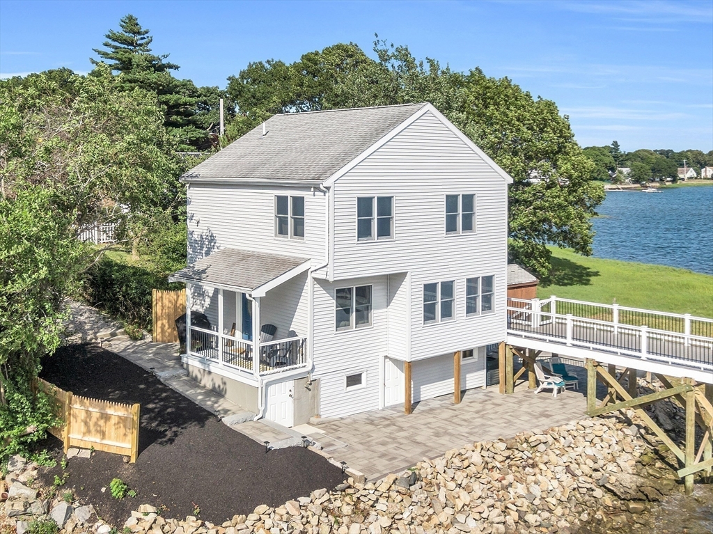 52 Beebe Rd