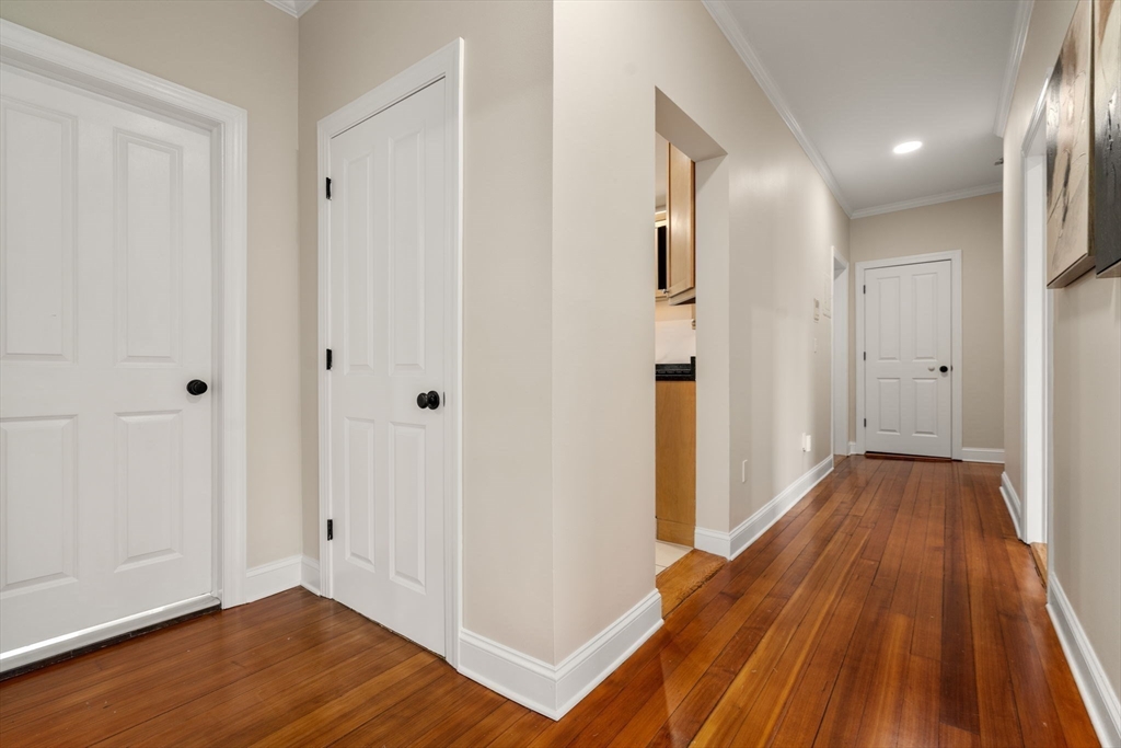 14 Linden St 7