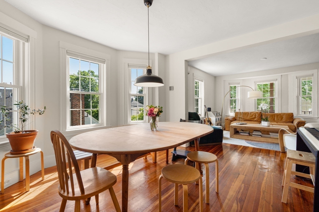 61 Wilmot St, Watertown, MA Photo #7
