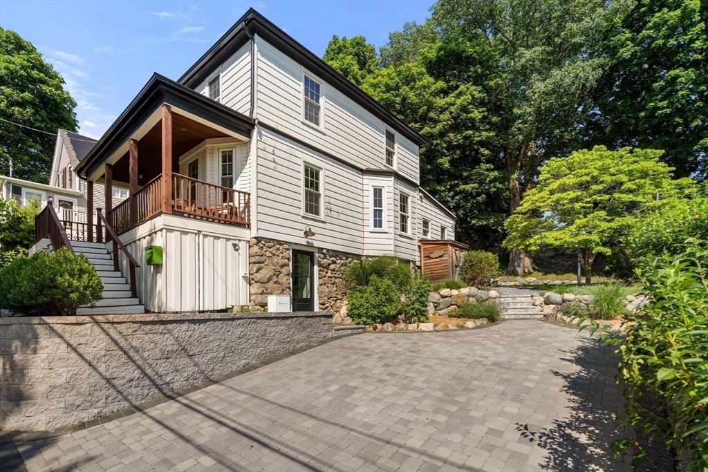 61 Wilmot St, Watertown, MA Photo #28