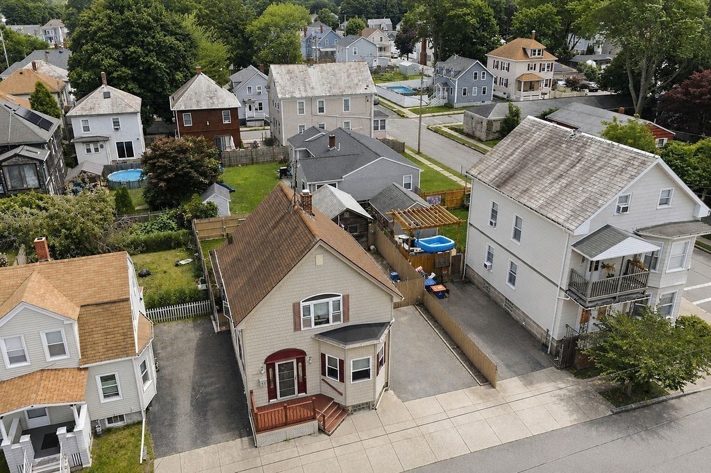 52 Florence St, New Bedford, MA Photo #28