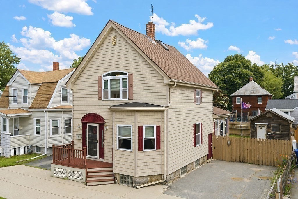 52 Florence St, New Bedford, MA Photo #27