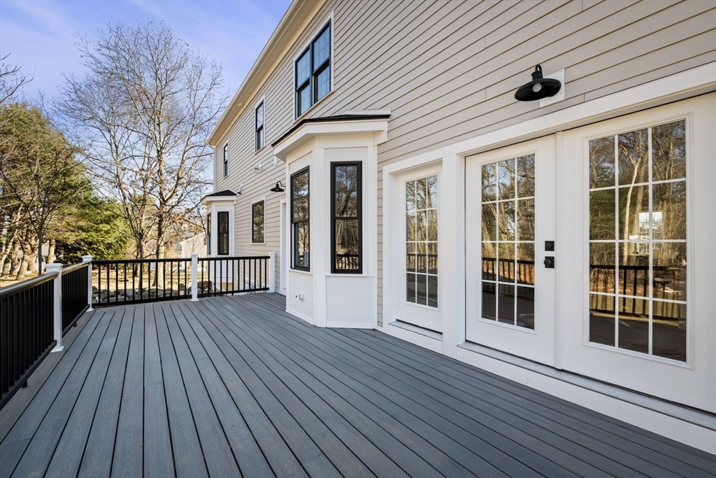 3 Weeping Willow Way