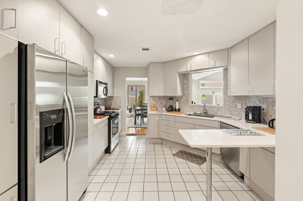 38 Alcott Way 38
