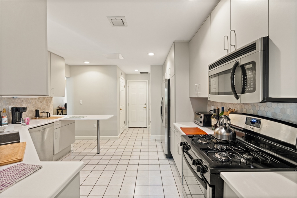 38 Alcott Way 38