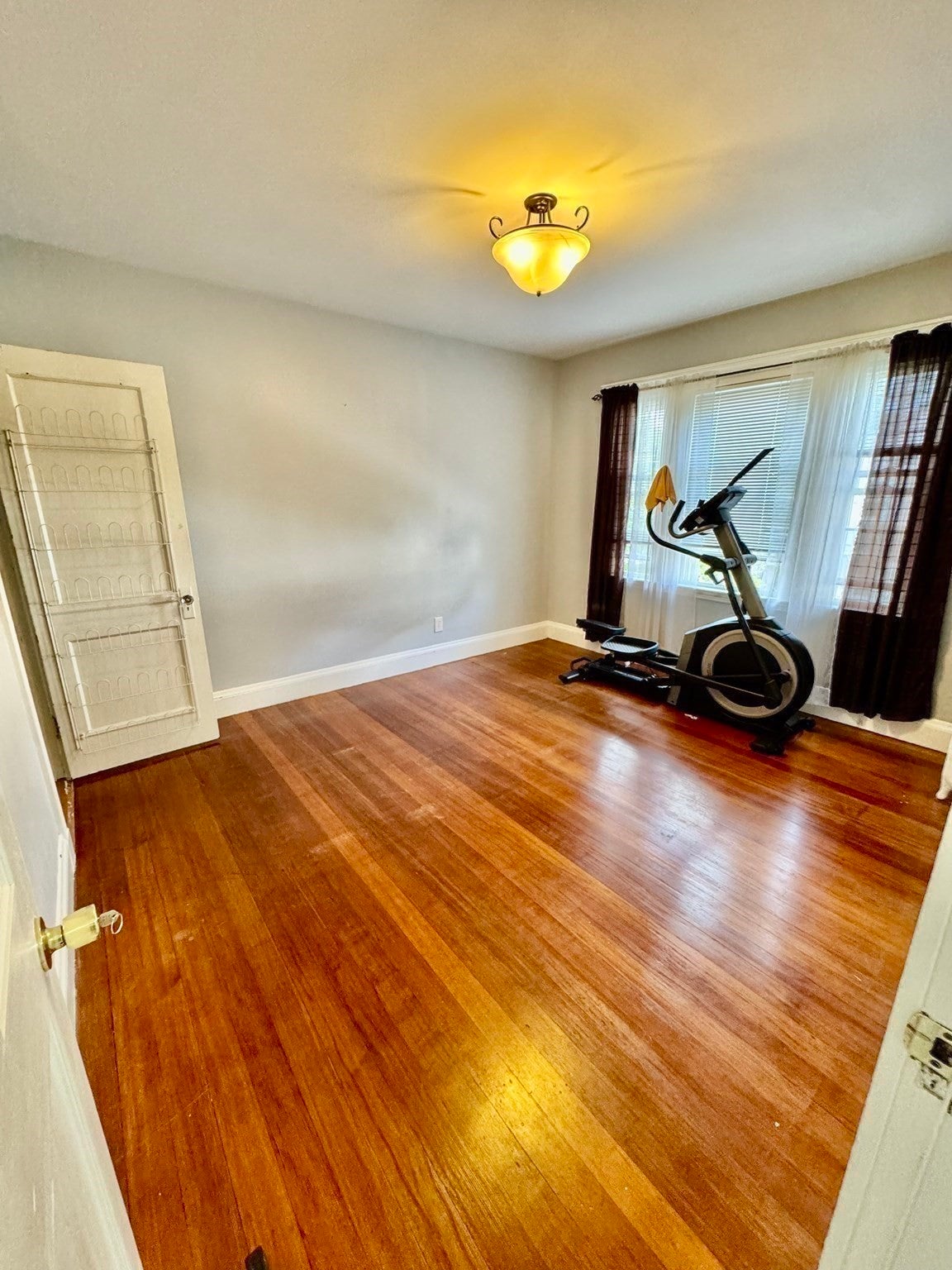 11 Austin St, Milton, MA Photo #9