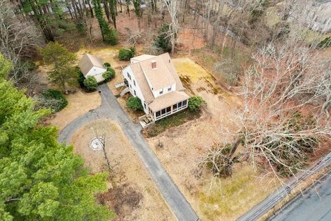 53 Elmwood Rd Wellesley MA 02481