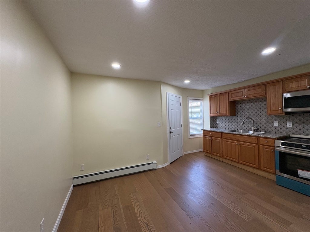 45 Mason Ave #2, North Attleboro, MA, 45 Mason Ave #2, North Attleboro, MA Photo #3