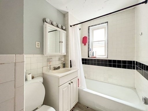 1307 Commonwealth Ave 7