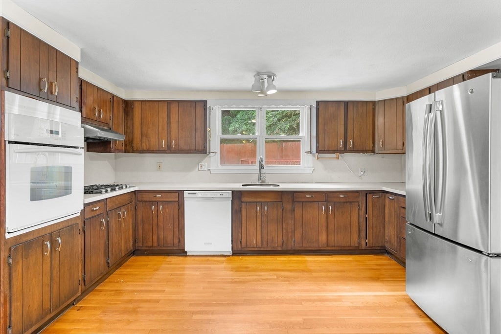 80 Verona St, Lynn, MA, 80 Verona St, Lynn, MA Photo #3