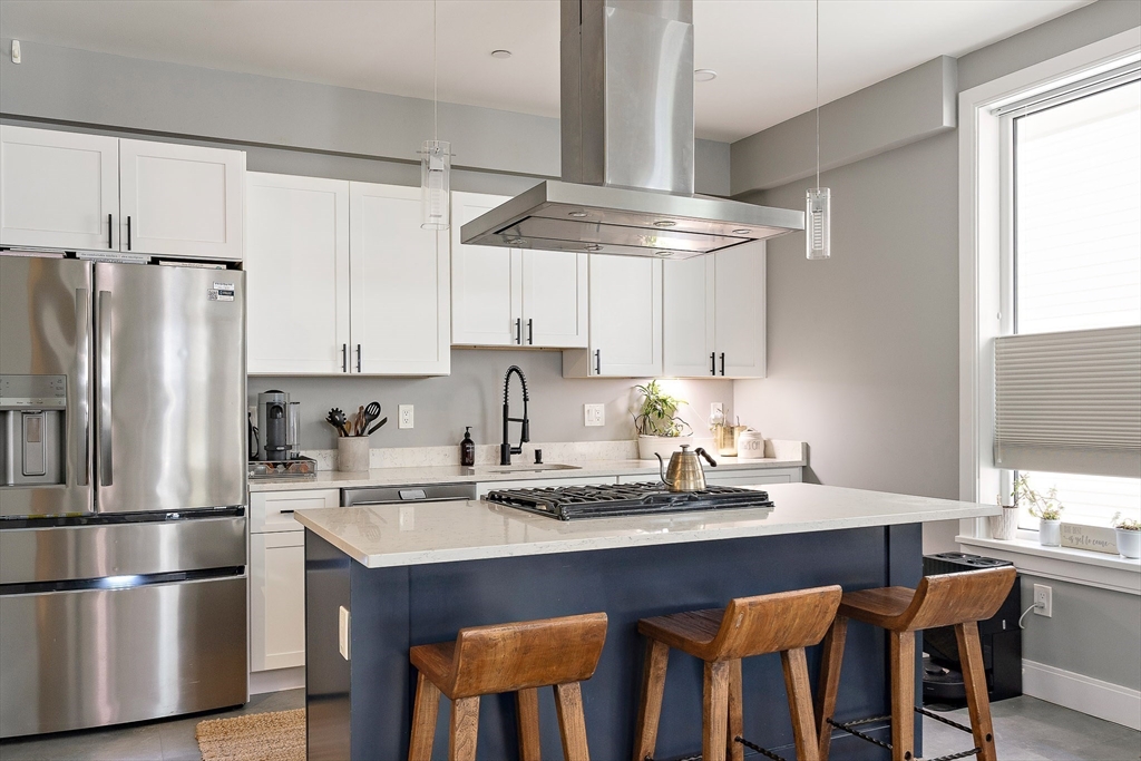 47 Morris St #1, Boston, MA Photo #8
