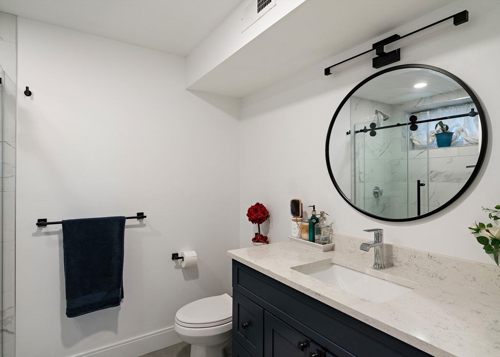 47 Morris St #1, Boston, MA Photo #15