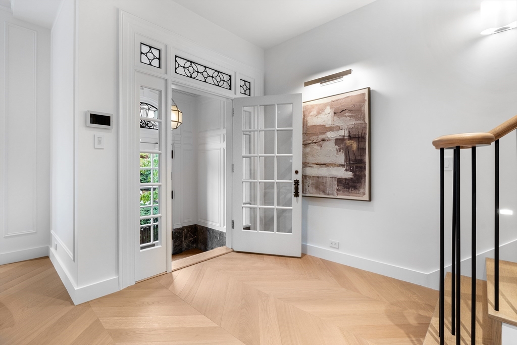 362 Marlborough St