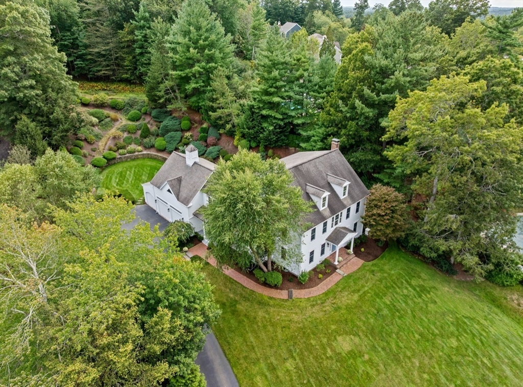 34 Canonchet Trl