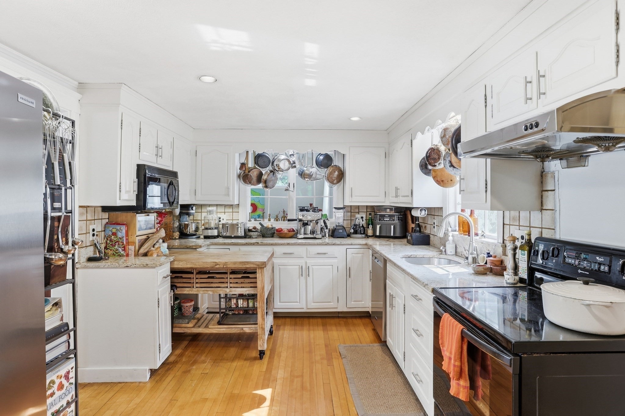 112 Sherwood Rd