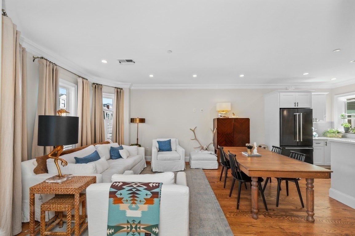 308 Bunker Hill St #2, Boston, MA, 308 Bunker Hill St #2, Boston, MA Photo #2