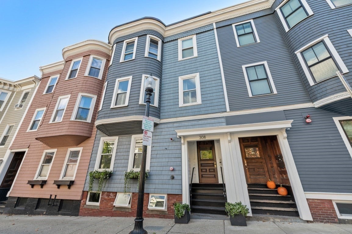 308 Bunker Hill St #2, Boston, MA, 308 Bunker Hill St #2, Boston, MA Photo #1