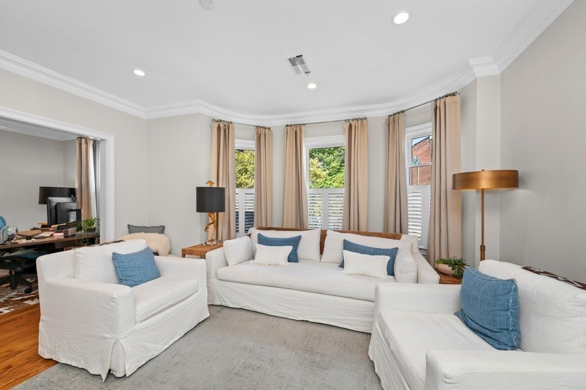 308 Bunker Hill St #2, Boston, MA, 308 Bunker Hill St #2, Boston, MA Photo #3