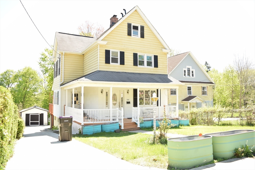 1066 Main St