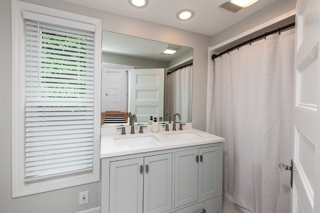 51 Elm St #51, Andover, MA, 51 Elm St #51, Andover, MA Photo #11