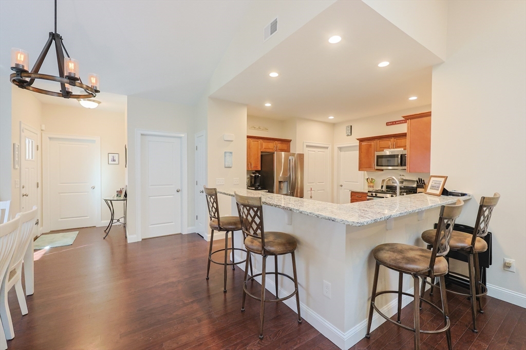 113 Rogerson Xing 113