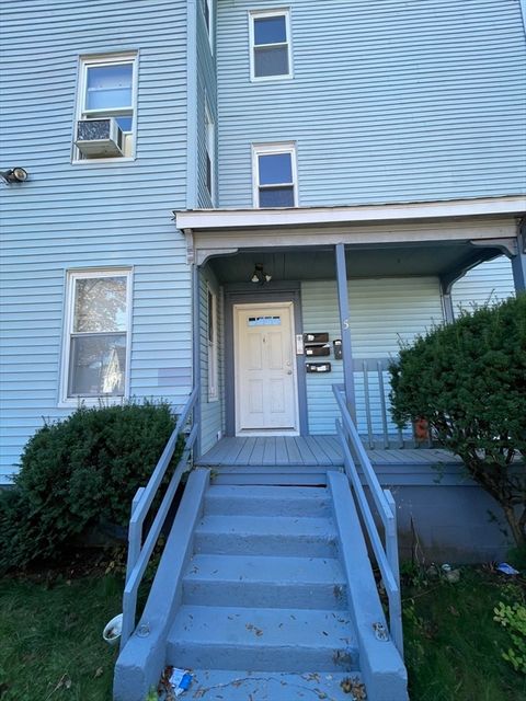Photo of 5 Freeland Ter #1, Worcester, MA 01603 (MLS # 73449838)