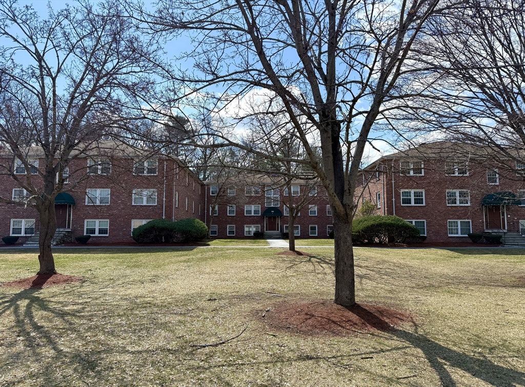 180 Tyngsboro Rd 57D