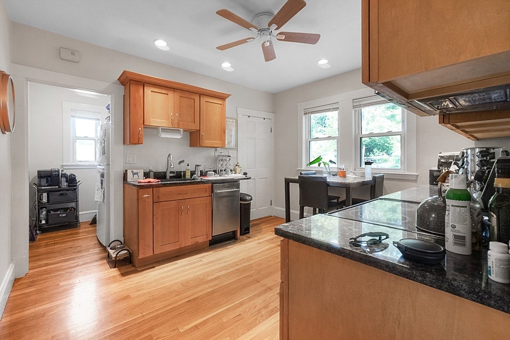 39 Mcdonald St #41, Quincy, MA, 39 Mcdonald St #41, Quincy, MA Photo #2