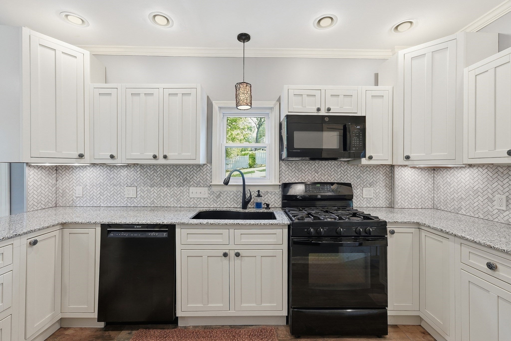 58 Park Slope, Holyoke, MA, 58 Park Slope, Holyoke, MA Photo #18