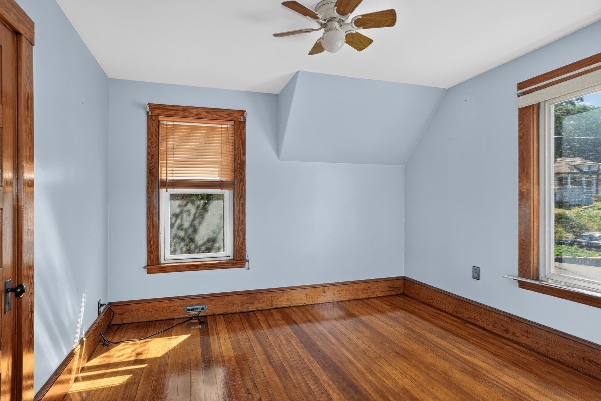 1 Wakefield Avenue, Saugus, MA Photo #19