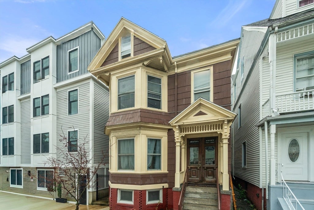 111 Falcon ST #2, Boston, MA Photo #22