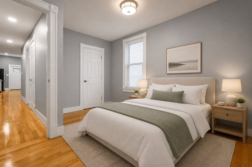 111 Falcon ST #2, Boston, MA Photo #8