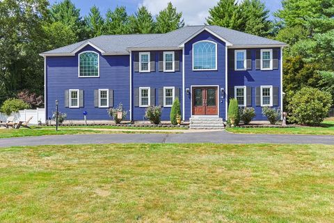 19 King Philip Path Mendon MA 01756