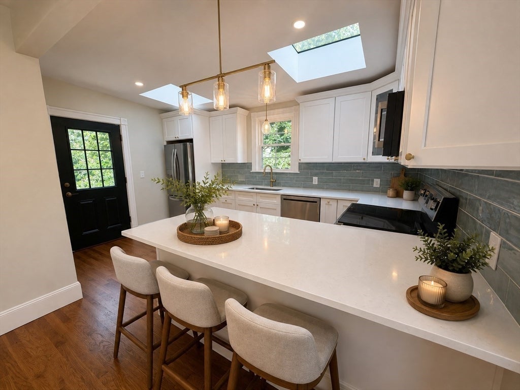 51 Washburn Avenue, Cambridge, MA, 51 Washburn Avenue, Cambridge, MA Photo #5