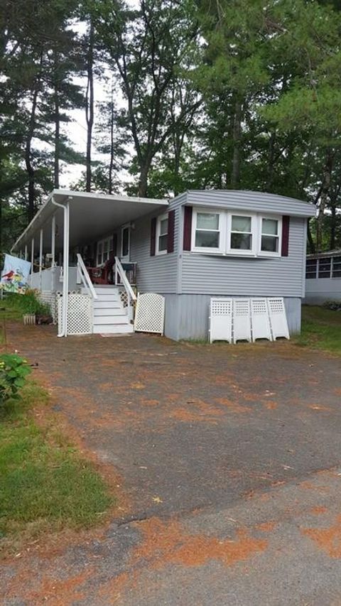 8 Beechwood Road Halifax MA 02338