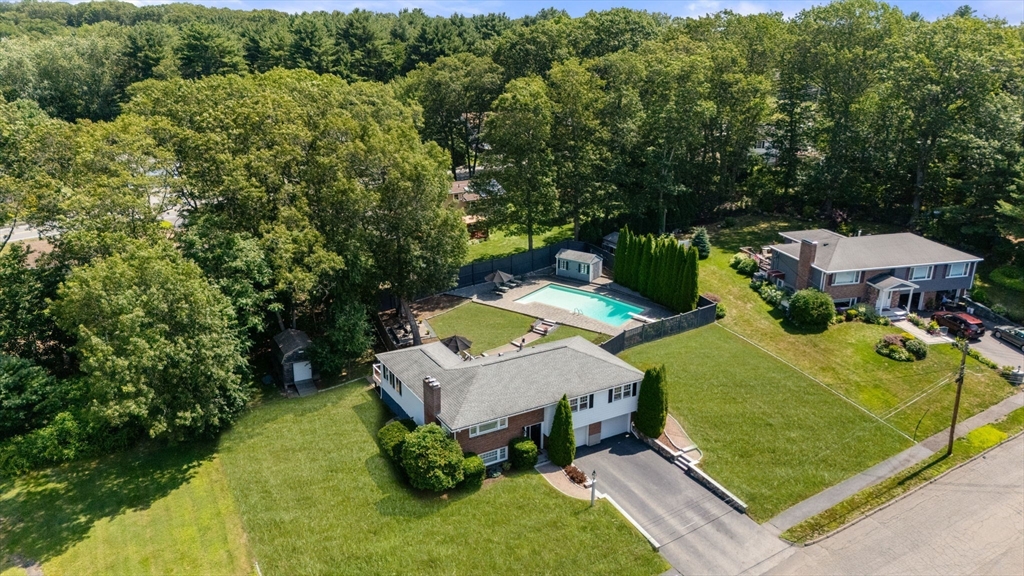 20 Woodchester Cir