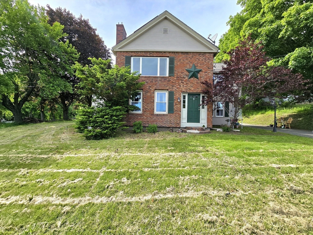 3 Main St