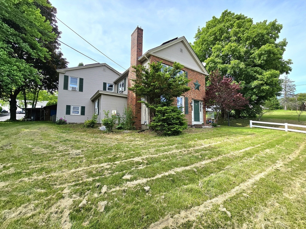 3 Main St
