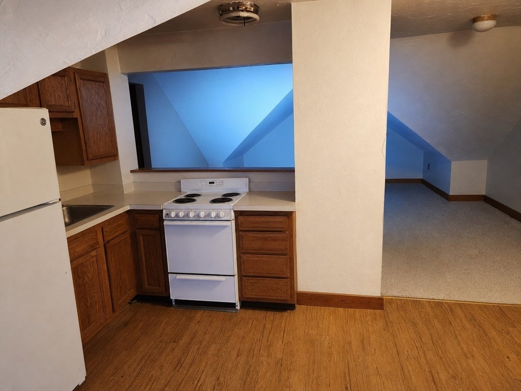 91 Pleasant ST #4, Stoughton, MA, 91 Pleasant ST #4, Stoughton, MA Photo #2